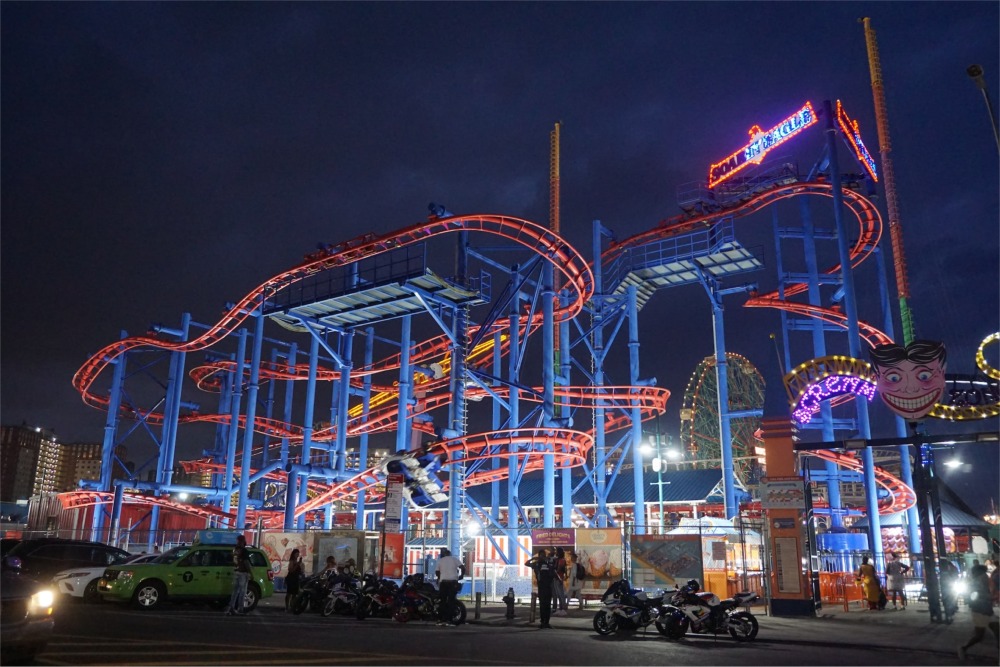 Soarin' Eagle Roller Coaster, Luna Park, Coney Island, New York.