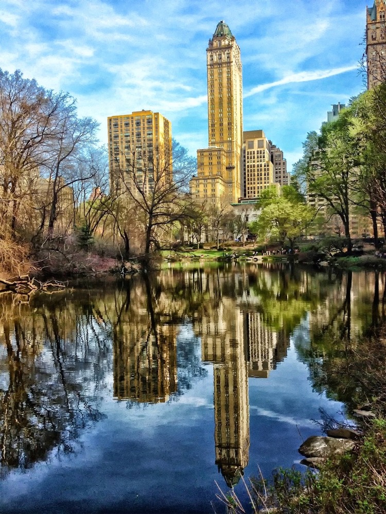 Central Park Pond, Manhattan, New York City.