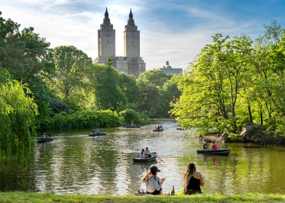 The Lake in Central Park, Manhattan, New York City.
